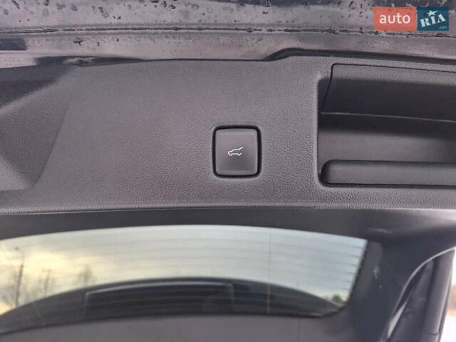 Чорний Форд Ескейп, об'ємом двигуна 1.5 л та пробігом 58 тис. км за 13800 $, фото 14 на Automoto.ua