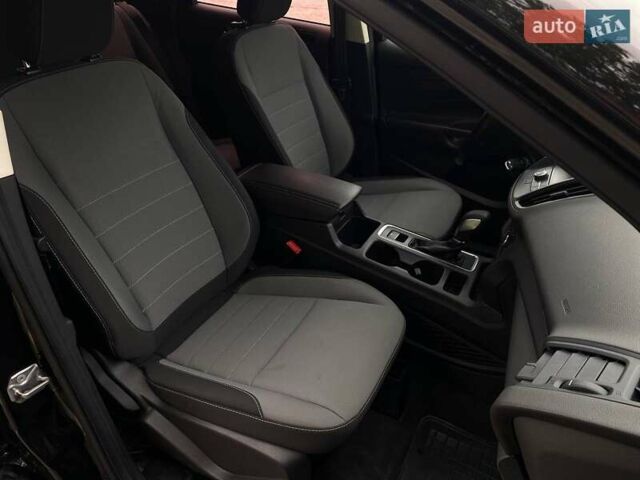 Черный Форд Эскейп, объемом двигателя 2.49 л и пробегом 61 тыс. км за 13490 $, фото 17 на Automoto.ua
