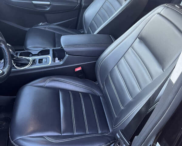 Черный Форд Эскейп, объемом двигателя 1.5 л и пробегом 163 тыс. км за 14500 $, фото 9 на Automoto.ua