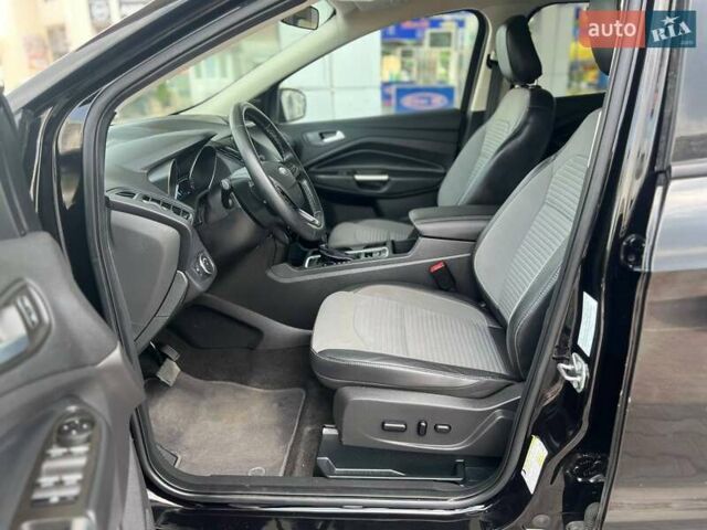Черный Форд Эскейп, объемом двигателя 1.5 л и пробегом 84 тыс. км за 13900 $, фото 12 на Automoto.ua