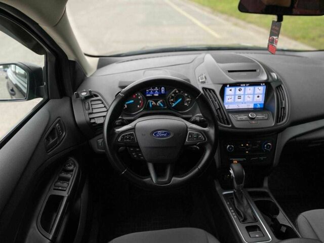 Черный Форд Эскейп, объемом двигателя 2.5 л и пробегом 61 тыс. км за 12990 $, фото 14 на Automoto.ua