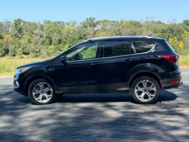 Чорний Форд Ескейп, об'ємом двигуна 2 л та пробігом 37 тис. км за 7900 $, фото 3 на Automoto.ua