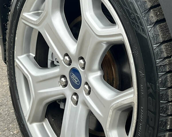 Чорний Форд Ескейп, об'ємом двигуна 2 л та пробігом 147 тис. км за 16900 $, фото 8 на Automoto.ua