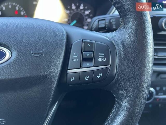 Чорний Форд Ескейп, об'ємом двигуна 1.5 л та пробігом 77 тис. км за 16700 $, фото 15 на Automoto.ua