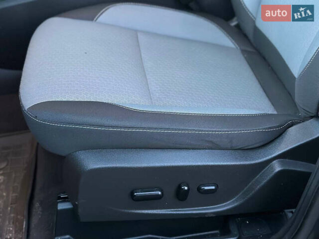 Чорний Форд Ескейп, об'ємом двигуна 1.5 л та пробігом 55 тис. км за 11700 $, фото 10 на Automoto.ua