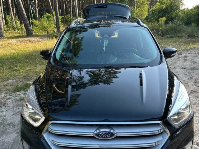 Черный Форд Эскейп, объемом двигателя 2 л и пробегом 126 тыс. км за 15000 $, фото 16 на Automoto.ua