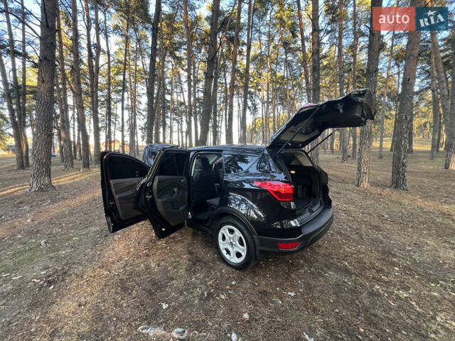 Чорний Форд Ескейп, об'ємом двигуна 2.49 л та пробігом 98 тис. км за 14150 $, фото 16 на Automoto.ua