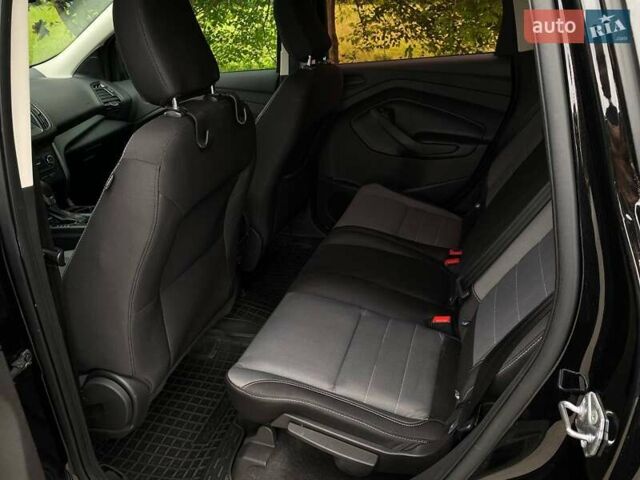 Черный Форд Эскейп, объемом двигателя 2.49 л и пробегом 61 тыс. км за 13490 $, фото 11 на Automoto.ua