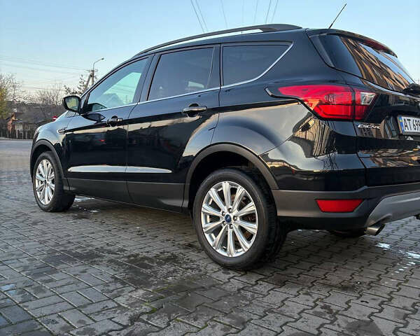 Черный Форд Эскейп, объемом двигателя 1.5 л и пробегом 112 тыс. км за 14900 $, фото 5 на Automoto.ua