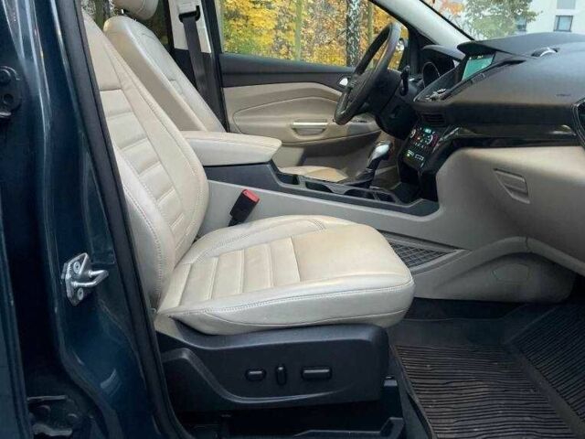 Чорний Форд Ескейп, об'ємом двигуна 1.6 л та пробігом 82 тис. км за 8300 $, фото 10 на Automoto.ua