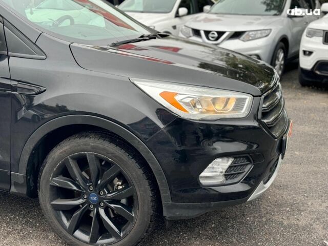 Чорний Форд Ескейп, об'ємом двигуна 1.5 л та пробігом 147 тис. км за 14390 $, фото 3 на Automoto.ua