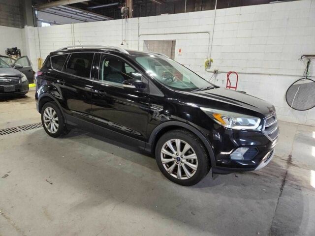 Чорний Форд Ескейп, об'ємом двигуна 0 л та пробігом 114 тис. км за 2000 $, фото 3 на Automoto.ua