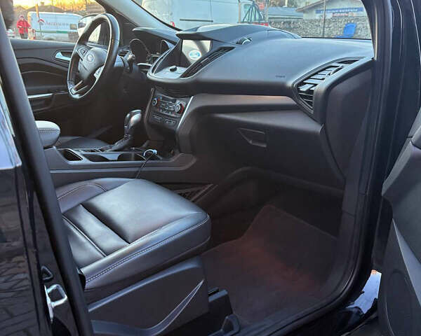 Черный Форд Эскейп, объемом двигателя 1.5 л и пробегом 112 тыс. км за 14900 $, фото 19 на Automoto.ua