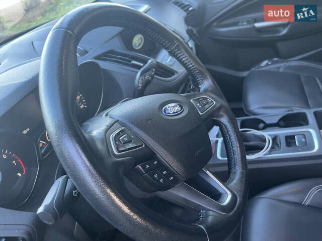 Черный Форд Эскейп, объемом двигателя 1.5 л и пробегом 163 тыс. км за 14500 $, фото 10 на Automoto.ua