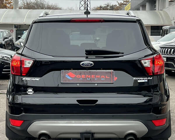 Чорний Форд Ескейп, об'ємом двигуна 2 л та пробігом 147 тис. км за 16900 $, фото 12 на Automoto.ua