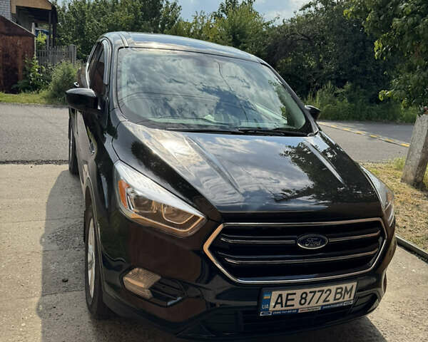 Черный Форд Эскейп, объемом двигателя 1.5 л и пробегом 51 тыс. км за 12000 $, фото 2 на Automoto.ua