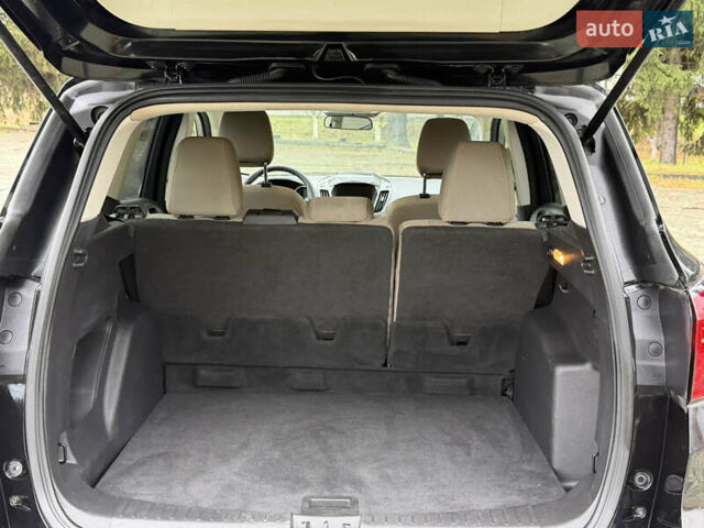 Черный Форд Эскейп, объемом двигателя 1.5 л и пробегом 214 тыс. км за 10000 $, фото 26 на Automoto.ua