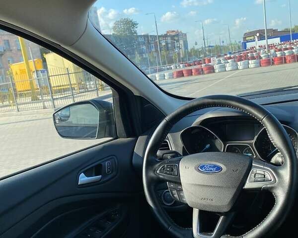 Чорний Форд Ескейп, об'ємом двигуна 1.5 л та пробігом 146 тис. км за 15500 $, фото 22 на Automoto.ua