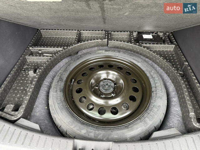 Чорний Форд Ескейп, об'ємом двигуна 1.5 л та пробігом 214 тис. км за 10700 $, фото 12 на Automoto.ua