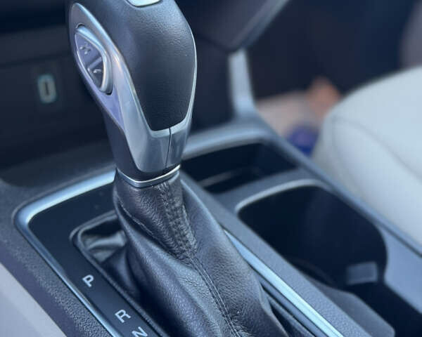 Чорний Форд Ескейп, об'ємом двигуна 1.5 л та пробігом 54 тис. км за 13799 $, фото 15 на Automoto.ua