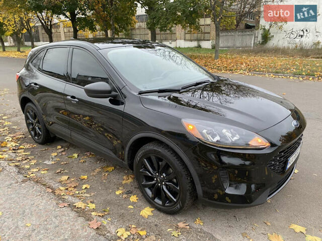Форд Эскейп 2019 в Киеве на Automoto.ua Черный Форд Эскейп, объемом двигателя 1.5 л и пробегом 184 тыс. км за 16500 $, фото 2 на Automoto.ua