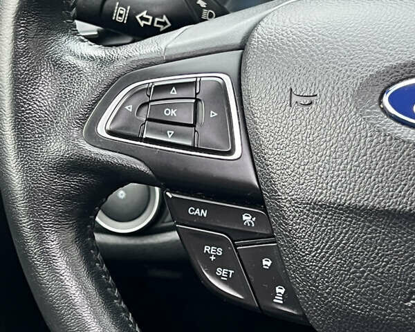 Чорний Форд Ескейп, об'ємом двигуна 2 л та пробігом 147 тис. км за 16900 $, фото 39 на Automoto.ua