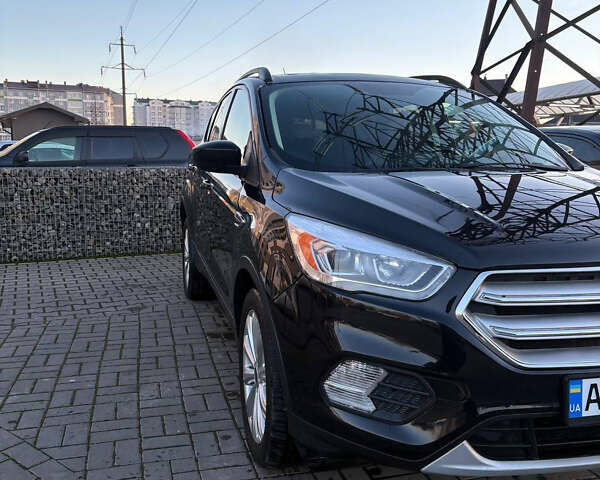 Черный Форд Эскейп, объемом двигателя 1.5 л и пробегом 112 тыс. км за 14900 $, фото 9 на Automoto.ua