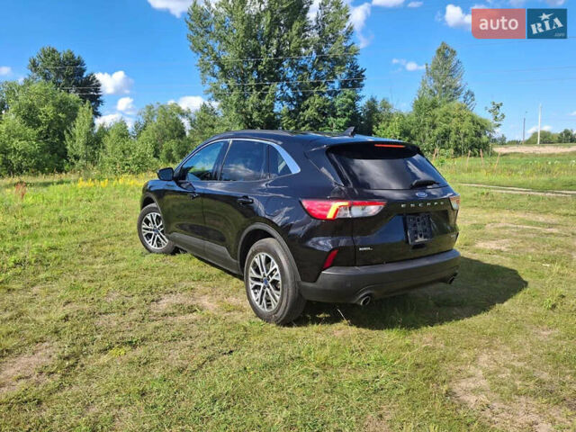 Чорний Форд Ескейп, об'ємом двигуна 1.5 л та пробігом 58 тис. км за 13800 $, фото 4 на Automoto.ua