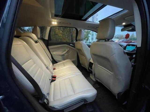 Чорний Форд Ескейп, об'ємом двигуна 1.6 л та пробігом 82 тис. км за 8300 $, фото 9 на Automoto.ua