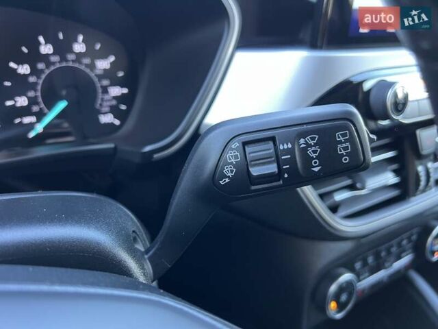 Чорний Форд Ескейп, об'ємом двигуна 1.5 л та пробігом 77 тис. км за 16700 $, фото 17 на Automoto.ua