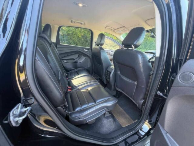 Чорний Форд Ескейп, об'ємом двигуна 2 л та пробігом 37 тис. км за 7900 $, фото 11 на Automoto.ua