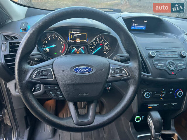 Чорний Форд Ескейп, об'ємом двигуна 2.49 л та пробігом 98 тис. км за 14150 $, фото 19 на Automoto.ua