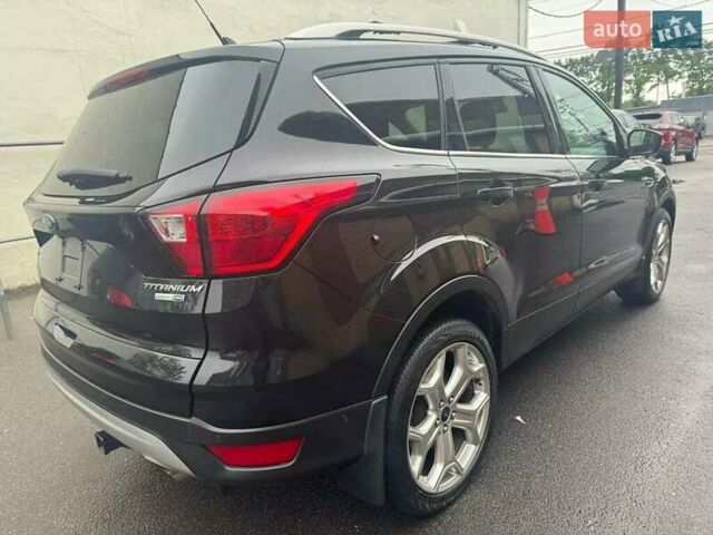 Черный Форд Эскейп, объемом двигателя 2 л и пробегом 100 тыс. км за 3000 $, фото 6 на Automoto.ua