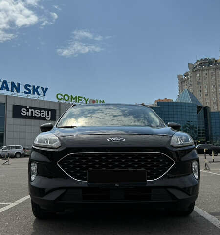 Чорний Форд Ескейп, об'ємом двигуна 1.5 л та пробігом 62 тис. км за 17800 $, фото 3 на Automoto.ua