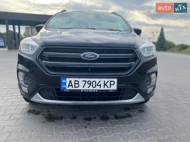 Чорний Форд Ескейп, об'ємом двигуна 1.5 л та пробігом 146 тис. км за 15500 $, фото 3 на Automoto.ua