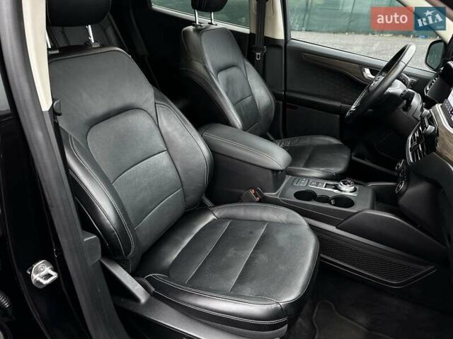 Черный Форд Эскейп, объемом двигателя 2.49 л и пробегом 119 тыс. км за 21799 $, фото 50 на Automoto.ua