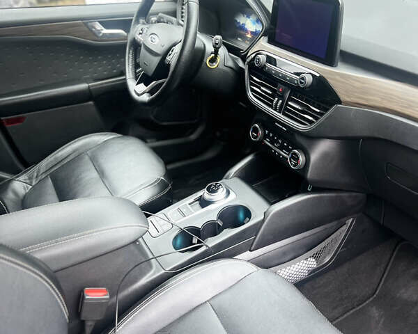 Чорний Форд Ескейп, об'ємом двигуна 2.49 л та пробігом 135 тис. км за 23500 $, фото 11 на Automoto.ua