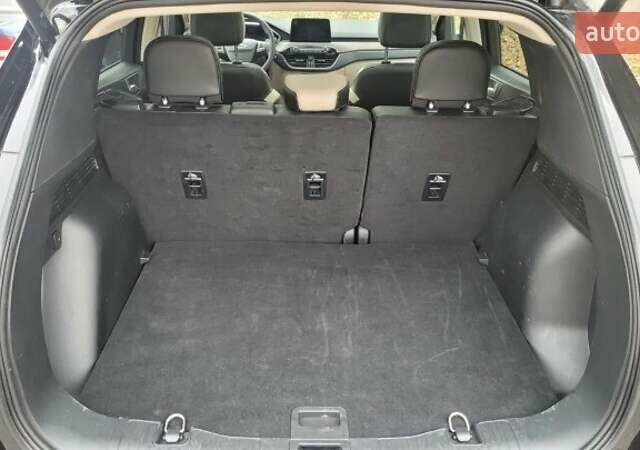 Чорний Форд Ескейп, об'ємом двигуна 2 л та пробігом 170 тис. км за 15900 $, фото 6 на Automoto.ua