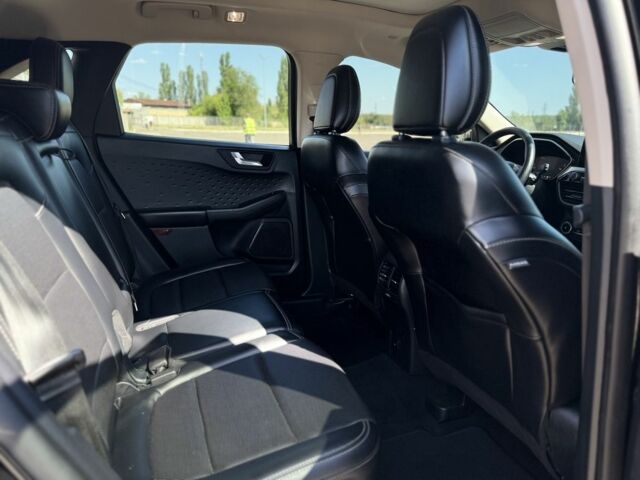 Чорний Форд Ескейп, об'ємом двигуна 1.5 л та пробігом 87 тис. км за 18900 $, фото 15 на Automoto.ua