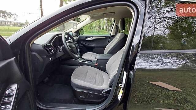 Черный Форд Эскейп, объемом двигателя 1.5 л и пробегом 207 тыс. км за 12700 $, фото 19 на Automoto.ua