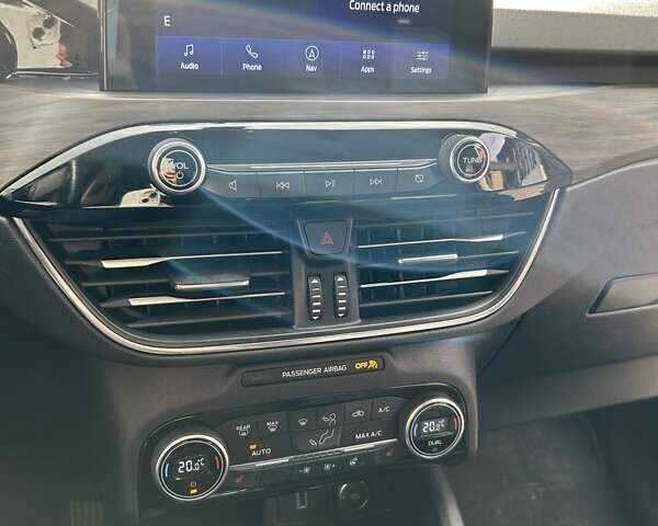 Форд Эскейп 2020 в Ивано-Франковске на Automoto.ua Черный Форд Эскейп, объемом двигателя 2 л и пробегом 75 тыс. км за 19400 $, фото 11 на Automoto.ua