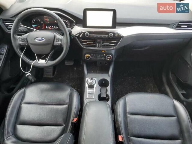 Черный Форд Эскейп, объемом двигателя 1.5 л и пробегом 94 тыс. км за 3600 $, фото 7 на Automoto.ua