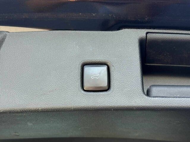 Черный Форд Эскейп, объемом двигателя 2.5 л и пробегом 80 тыс. км за 20800 $, фото 23 на Automoto.ua