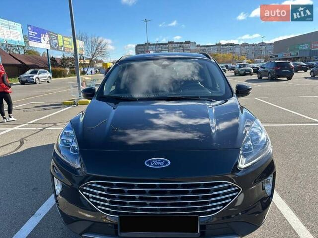 Черный Форд Эскейп, объемом двигателя 2 л и пробегом 88 тыс. км за 18700 $, фото 1 на Automoto.ua