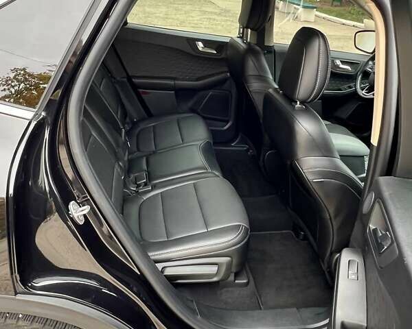 Чорний Форд Ескейп, об'ємом двигуна 2.5 л та пробігом 75 тис. км за 23500 $, фото 22 на Automoto.ua