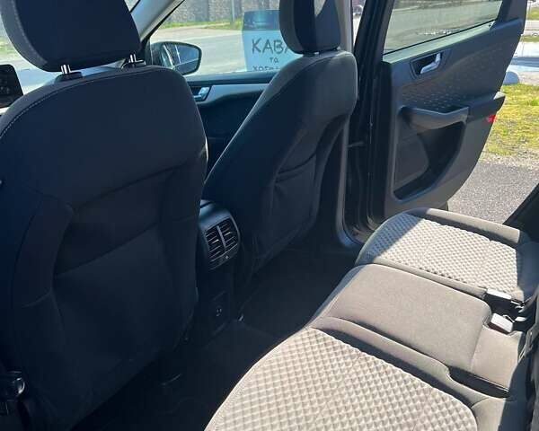 Чорний Форд Ескейп, об'ємом двигуна 1.5 л та пробігом 124 тис. км за 15000 $, фото 24 на Automoto.ua