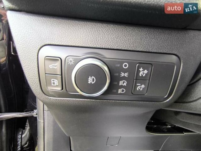 Черный Форд Эскейп, объемом двигателя 2.5 л и пробегом 182 тыс. км за 19750 $, фото 17 на Automoto.ua