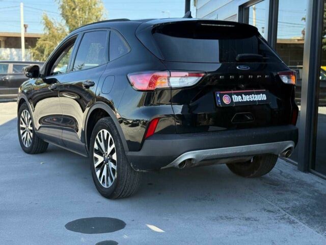 Черный Форд Эскейп, объемом двигателя 2.5 л и пробегом 80 тыс. км за 20800 $, фото 2 на Automoto.ua