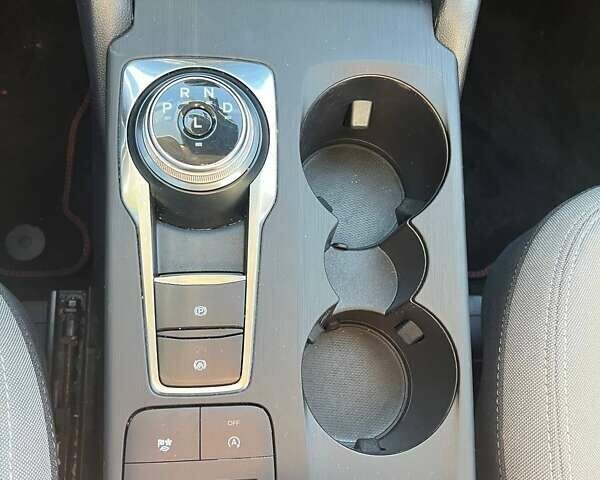 Чорний Форд Ескейп, об'ємом двигуна 1.5 л та пробігом 124 тис. км за 15000 $, фото 12 на Automoto.ua