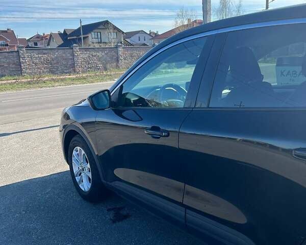 Чорний Форд Ескейп, об'ємом двигуна 1.5 л та пробігом 124 тис. км за 15000 $, фото 2 на Automoto.ua